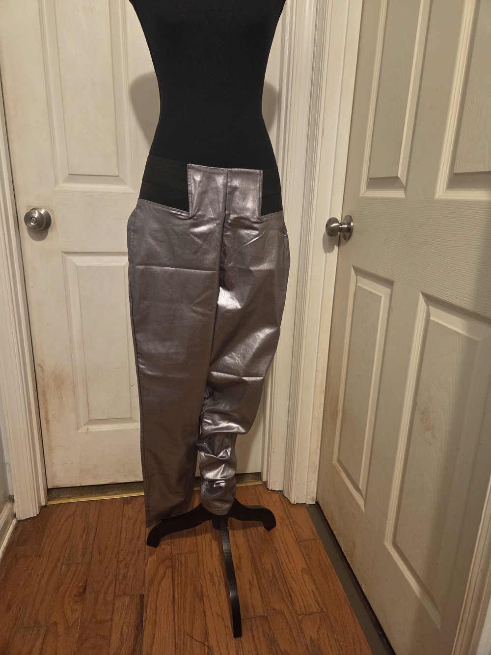 Simply Vera Vera Wang Metallic Silver Leggings